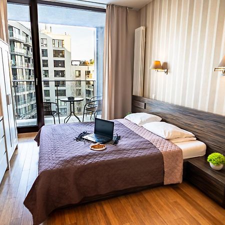Triton Apartments Warsawa Bagian luar foto