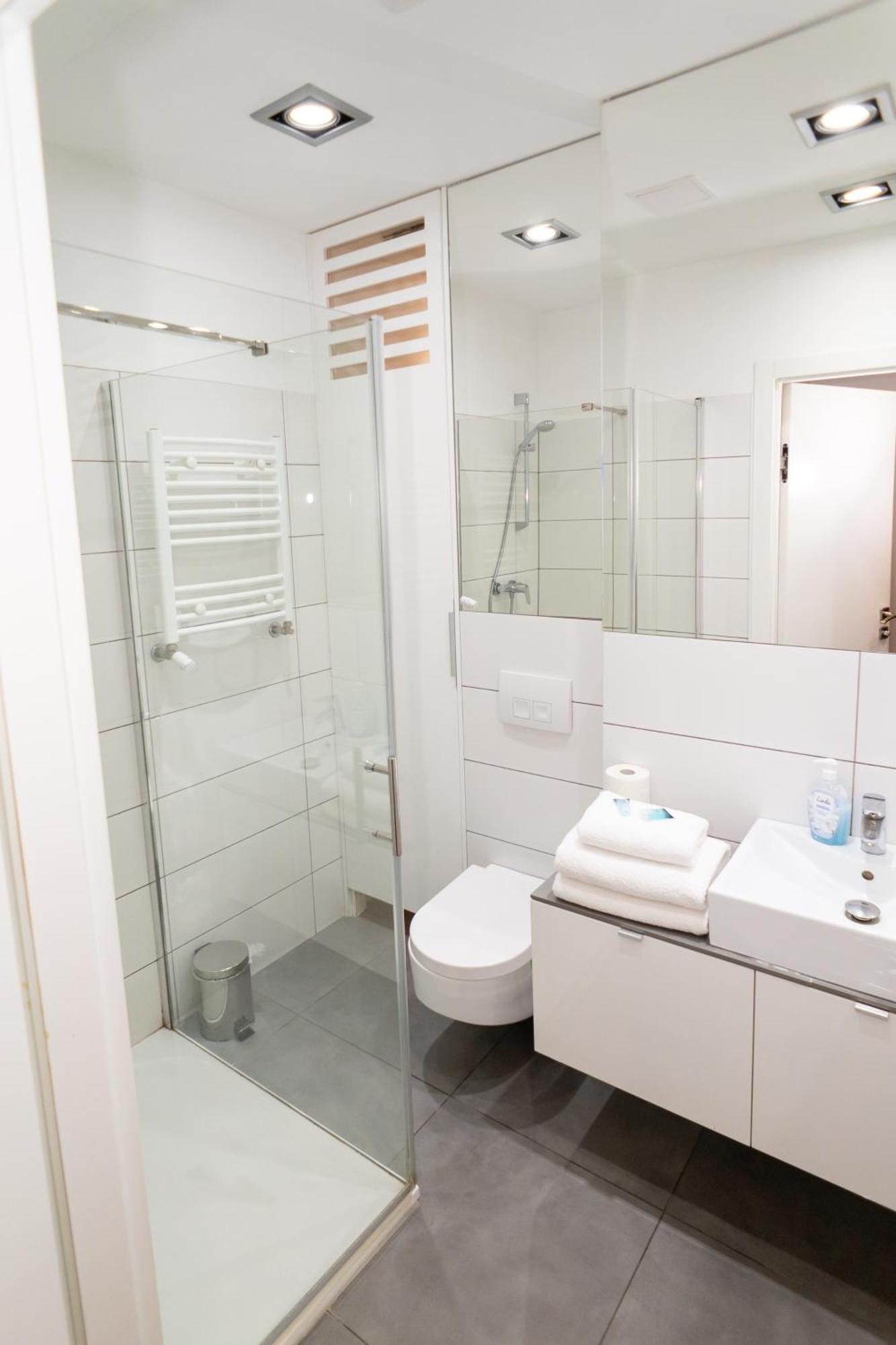 Triton Apartments Warsawa Bagian luar foto
