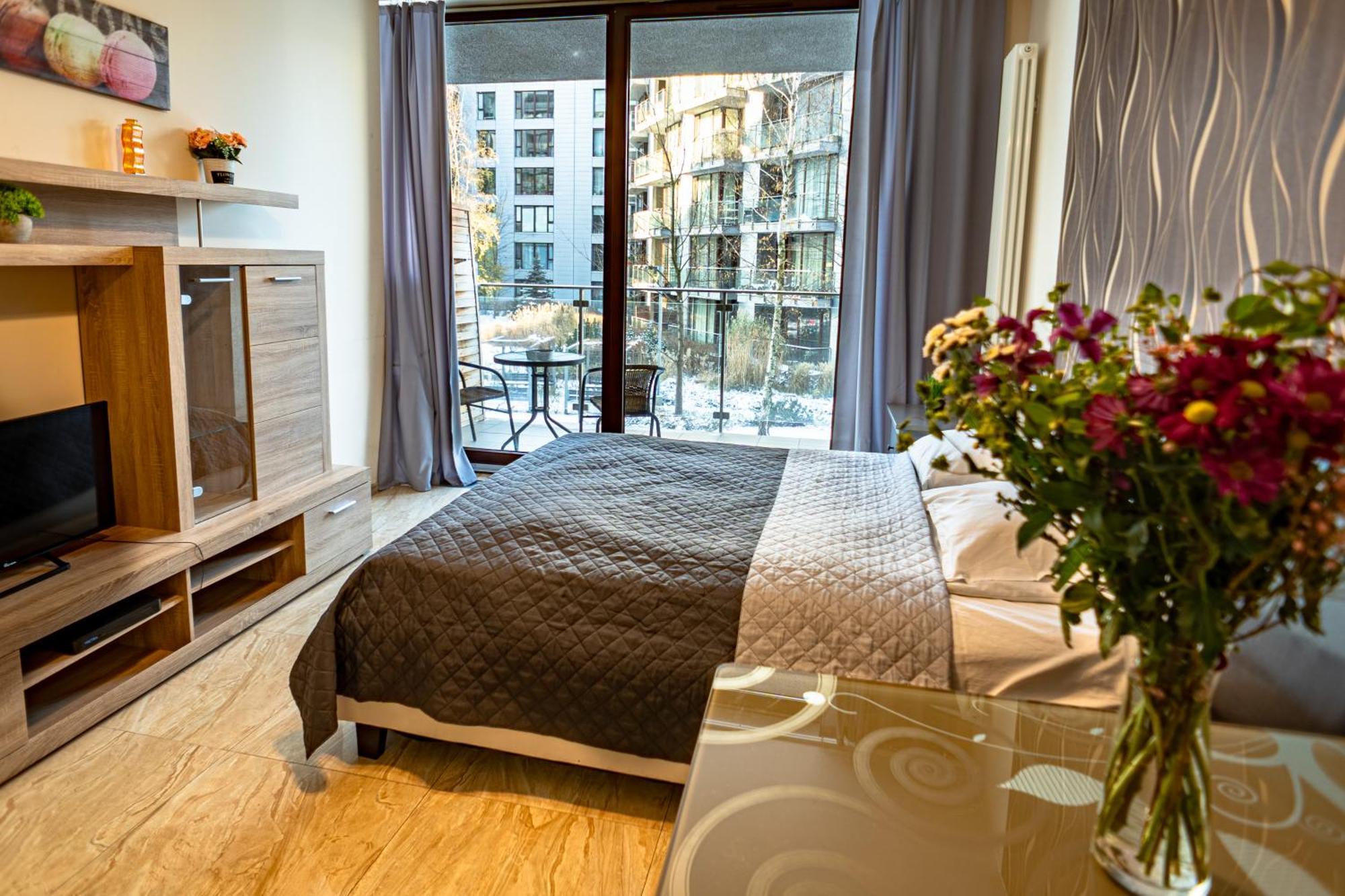 Triton Apartments Warsawa Bagian luar foto