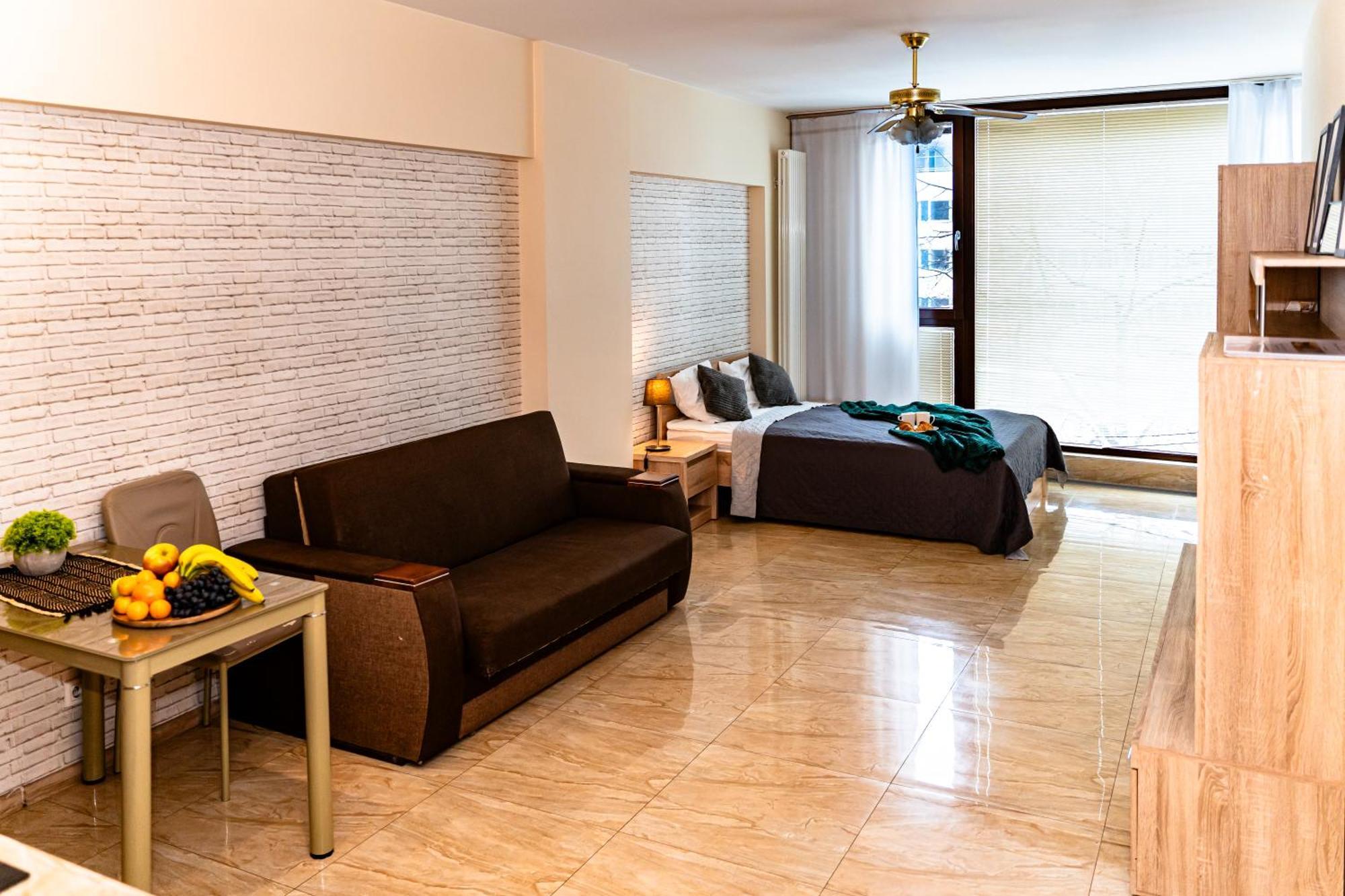 Triton Apartments Warsawa Bagian luar foto