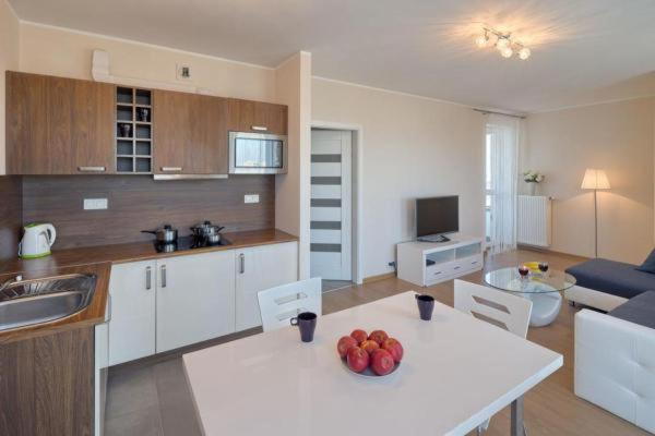 Triton Apartments Warsawa Bagian luar foto